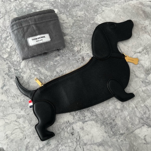 100% Authentic Thom Browne Dachshund Clutch - Picture 3 of 9